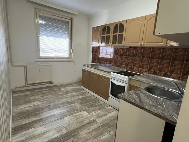 Eladó lakás Nyíregyháza, Örökösföld 61 nm