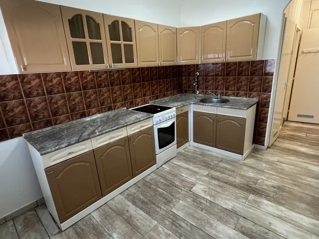 Eladó lakás Nyíregyháza, Örökösföld 61 nm