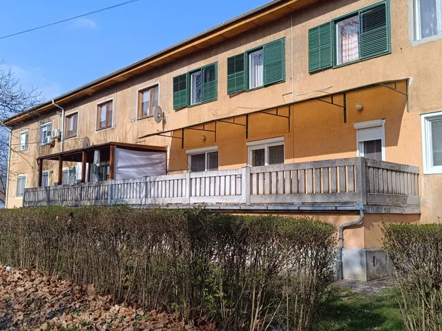 Eladó lakás Tiszavasvári 93 nm