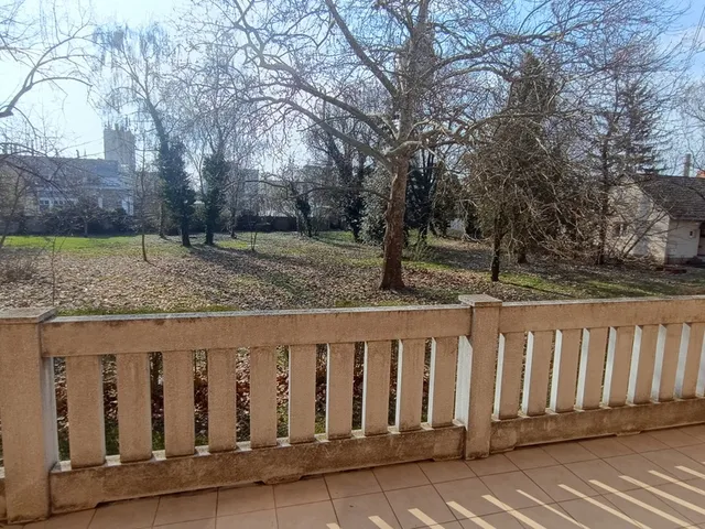 Eladó lakás Tiszavasvári 93 nm