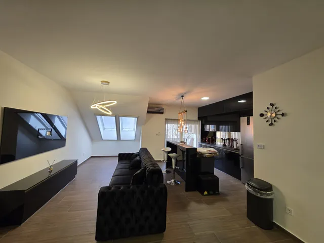 Kiadó lakás Nyíregyháza, Malomkert 71 nm