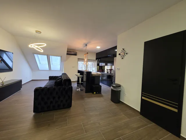 Kiadó lakás Nyíregyháza, Malomkert 71 nm