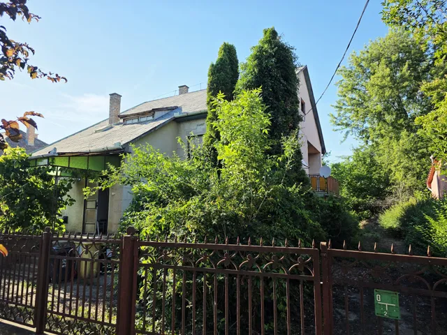 Eladó ház Nyíregyháza, Oros 180 nm