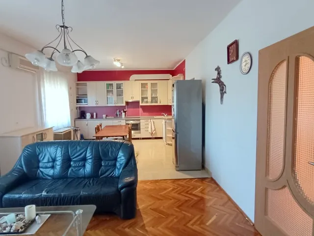 Eladó ház Tiszavasvári 210 nm