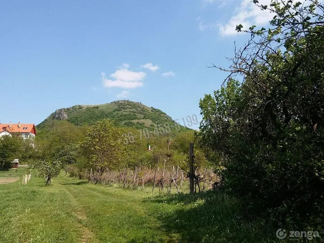 Eladó telek Gyulakeszi 7181 nm