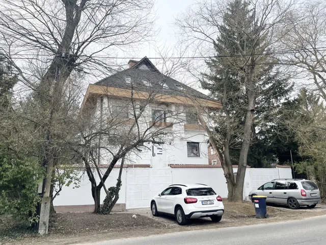 Eladó ház Budapest II. kerület, Budaliget 546 nm