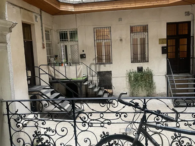 Eladó lakás Budapest VI. kerület 91 nm