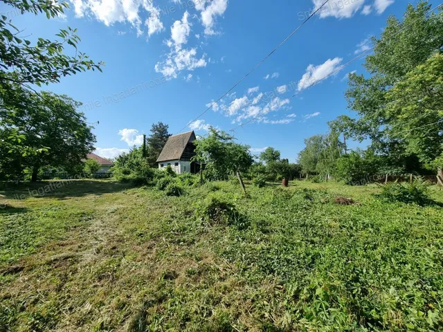 Eladó telek Nyíregyháza, Császárszállás 40 nm