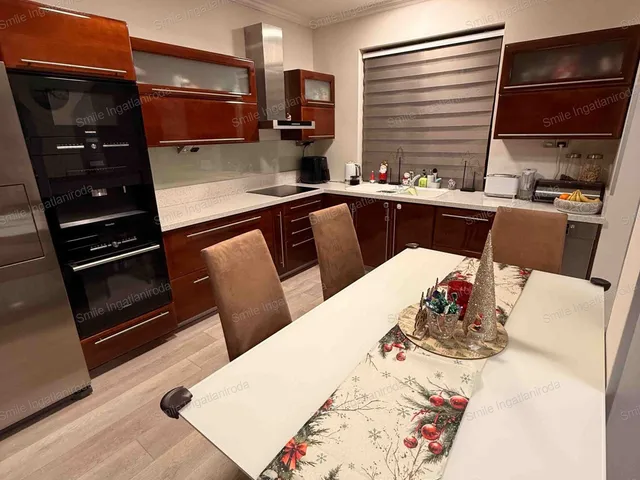 Eladó ház Nyíregyháza, Sóstóhegy 140 nm