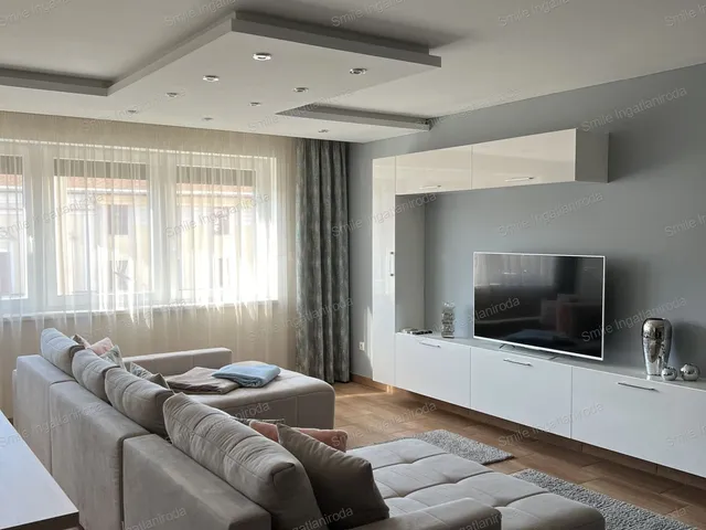 Kiadó lakás Nyíregyháza, Belváros 74 nm