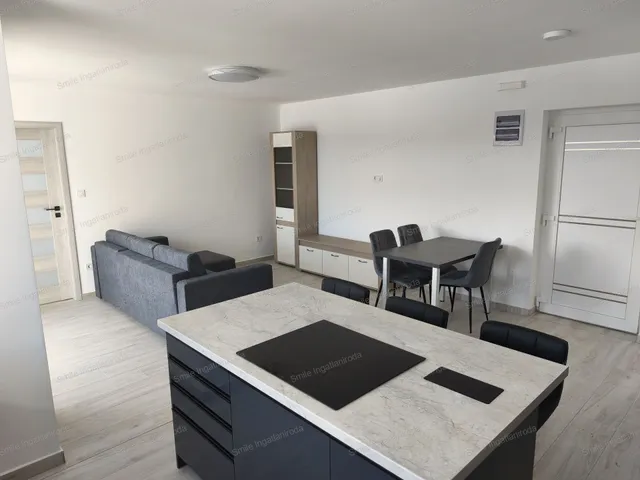 Kiadó lakás Nyíregyháza, Malomkert 72 nm