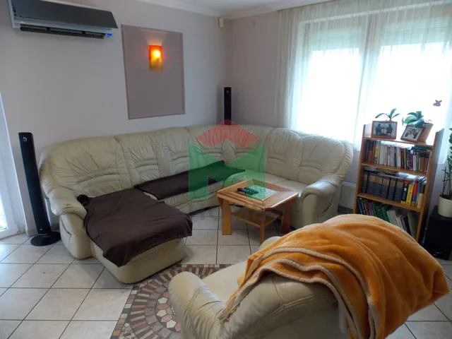 Eladó ház Marcali 216 nm