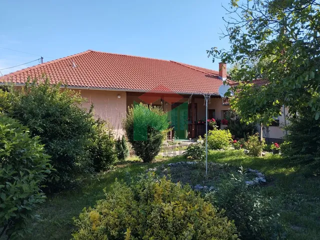 Eladó ház Nikla 122 nm
