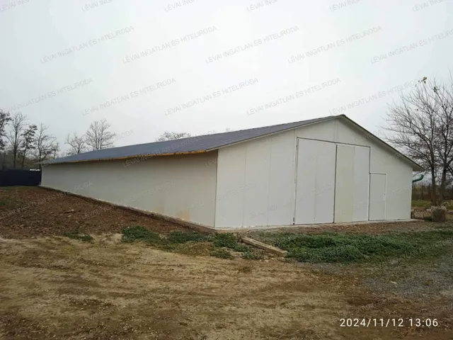 Kiadó kereskedelmi és ipari ingatlan Békéscsaba 300 nm