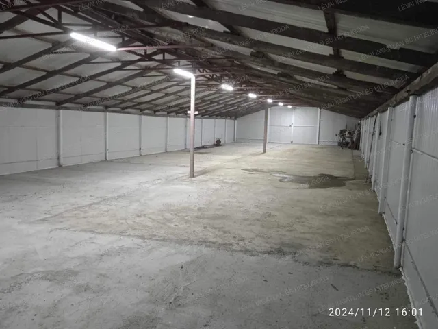 Kiadó kereskedelmi és ipari ingatlan Békéscsaba 300 nm