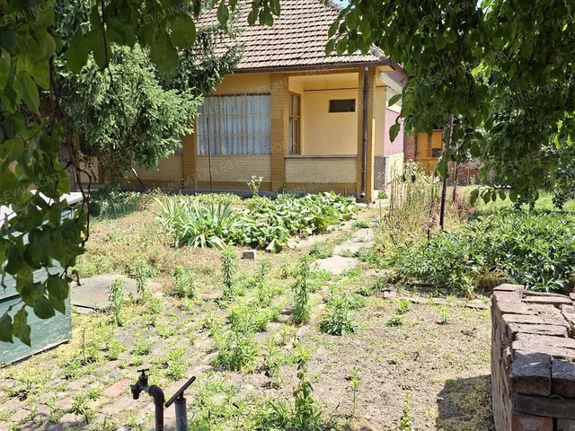 Eladó ház Békéscsaba 120 nm