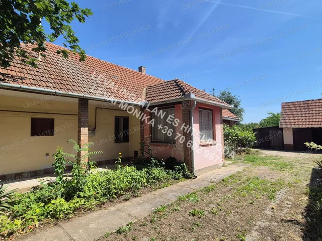 Eladó ház Békéscsaba 70 nm