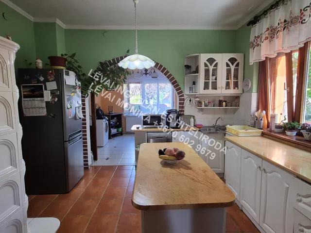 Eladó ház Békéscsaba 180 nm