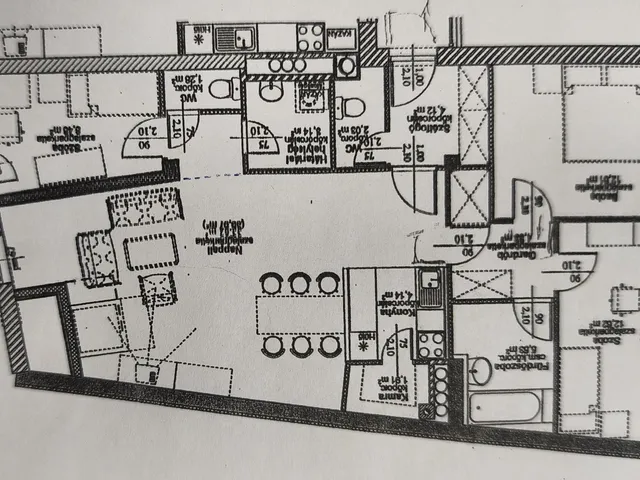 Eladó lakás Békéscsaba, Belváros 96 nm