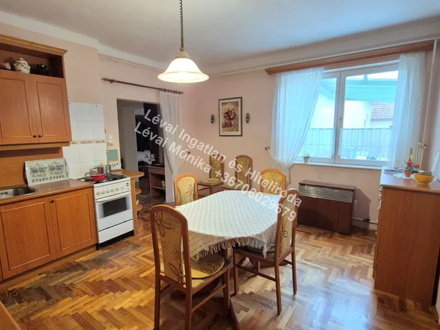 Eladó ház Békéscsaba, Erzsébethely (Jamina) 145 nm