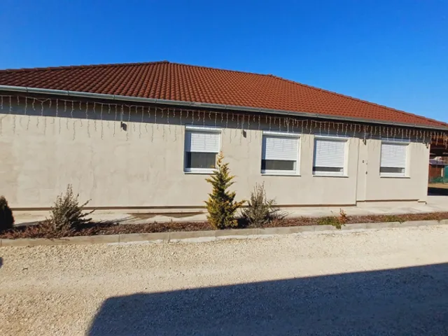 Eladó ház Kakucs 128 nm