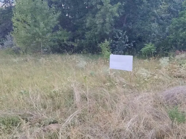 Eladó telek Lajosmizse 1080 nm
