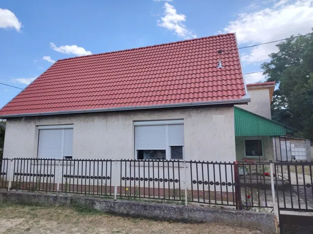 Eladó ház Táborfalva 64 nm