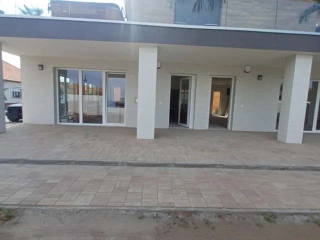 Eladó lakás Újhartyán 53 nm