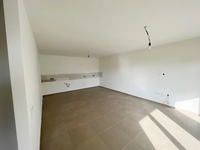 Eladó lakás Dabas 91 nm