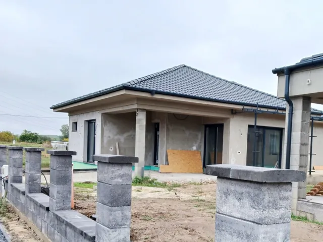 Eladó ház Újlengyel 98 nm