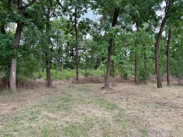 Eladó telek Dabas 850 nm