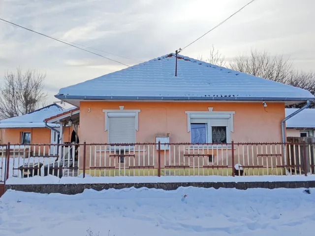 Eladó ház Pilis 64 nm