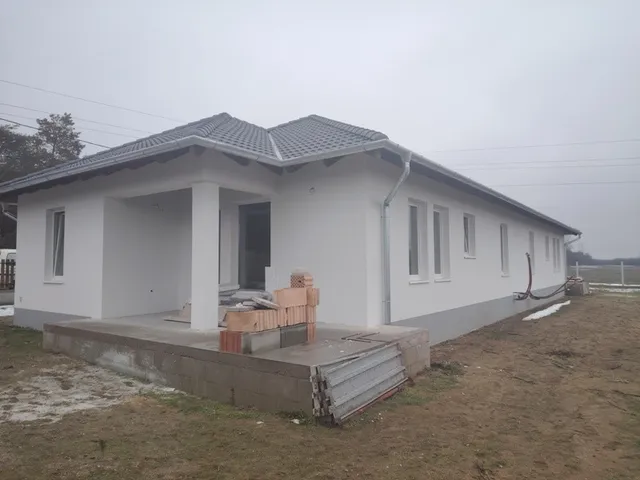 Eladó ház Kakucs 95 nm