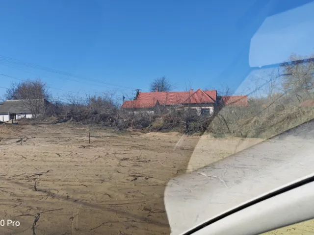 Eladó telek Hernád 1079 nm