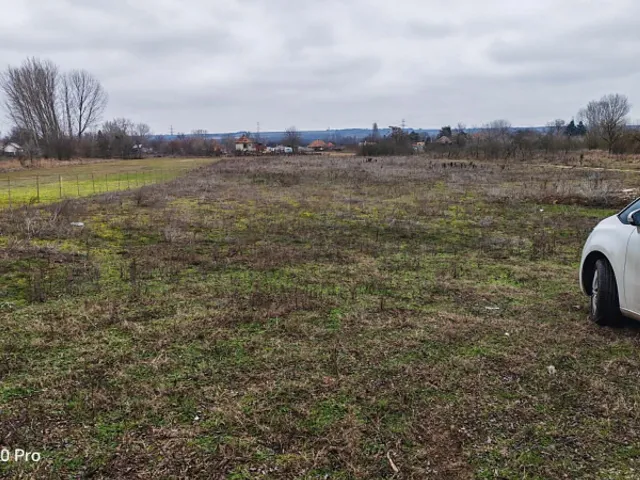 Eladó telek Pilis 3440 nm