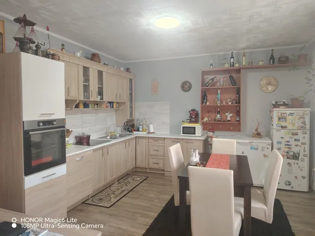 Eladó ház Örkény 59 nm