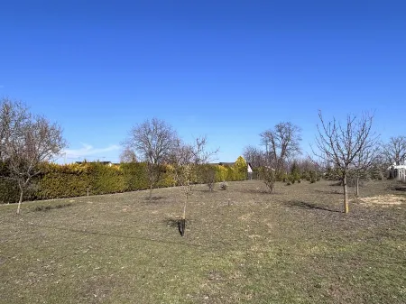 Eladó telek Dabas 3044 nm