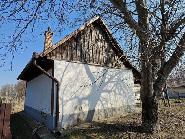 Eladó ház Albertirsa 25 nm