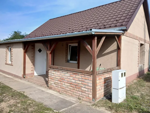 Eladó ház Hernád 55 nm