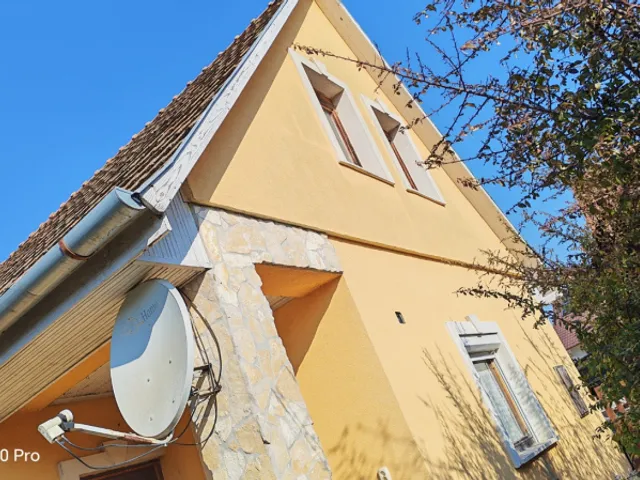 Eladó ház Albertirsa 70 nm