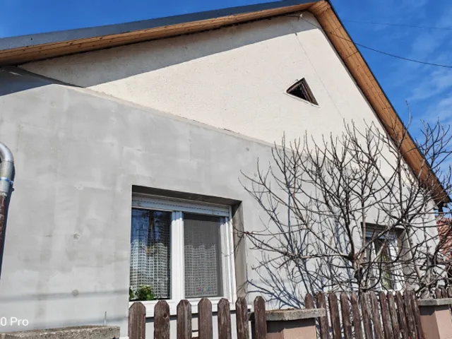 Eladó ház Albertirsa 90 nm