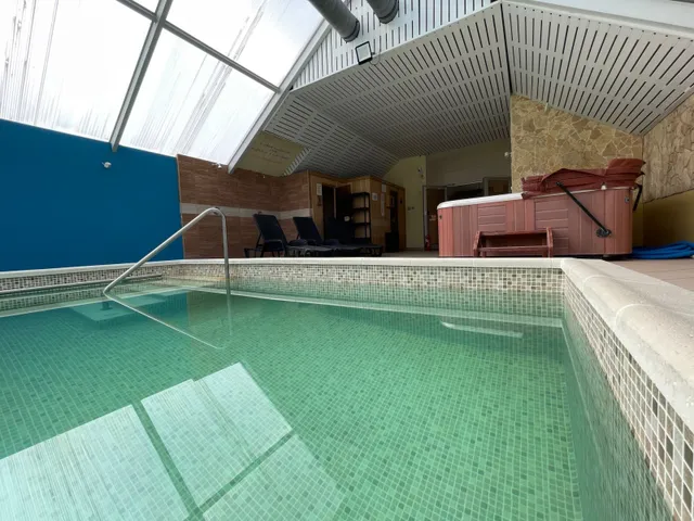 Eladó kereskedelmi és ipari ingatlan Dabas 180 nm