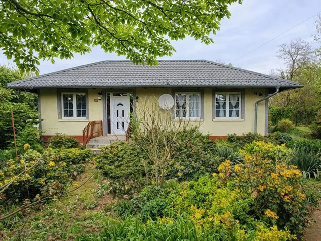 Eladó ház Hernád 82 nm