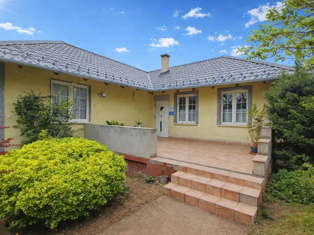 Eladó ház Hernád 82 nm