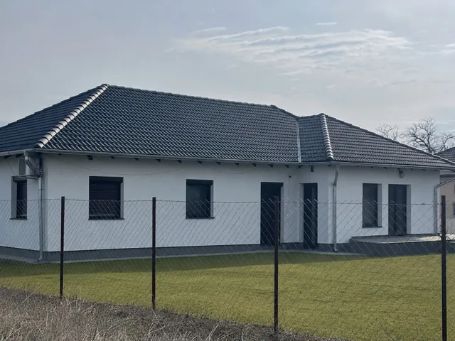 Eladó ház Alsónémedi 120 nm