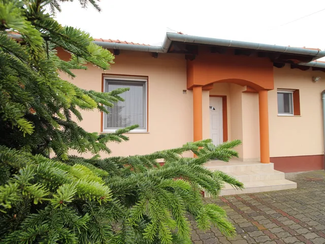Eladó ház Tárnok 105 nm