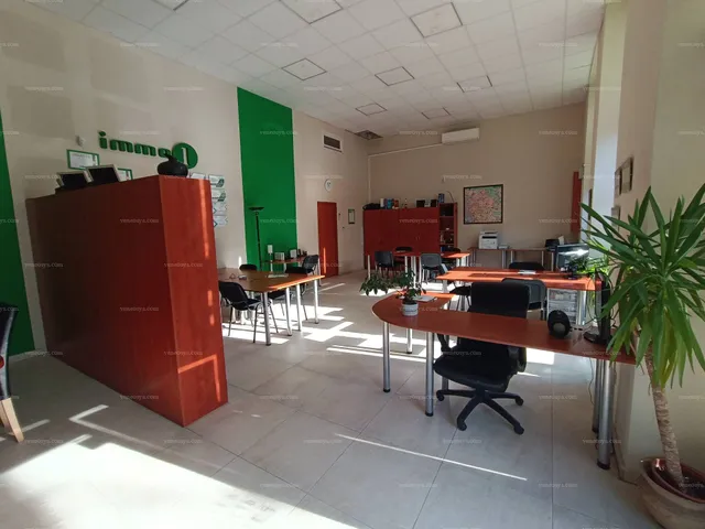 Eladó kereskedelmi és ipari ingatlan Budapest VII. kerület 81 nm