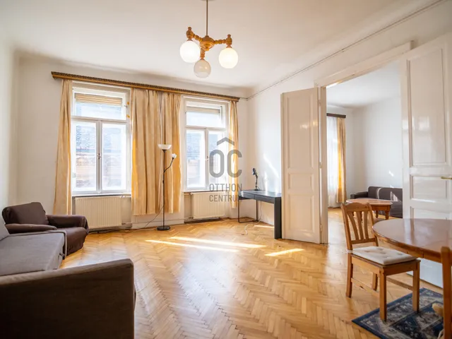 Eladó lakás Budapest VIII. kerület, Palotanegyed, Bródy Sándor utca 113 nm