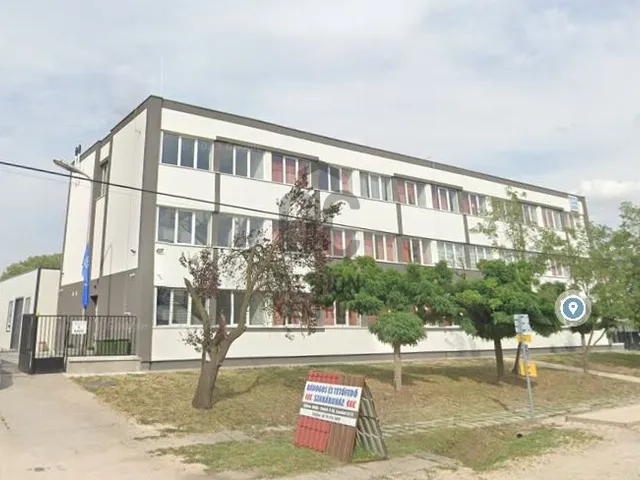 Kiadó kereskedelmi és ipari ingatlan Cegléd, Bede 3350 nm