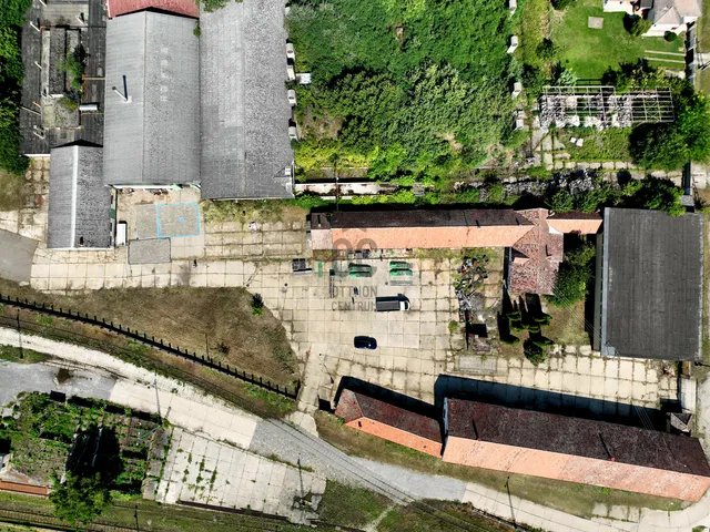 Eladó kereskedelmi és ipari ingatlan Jánoshalma 9693 nm